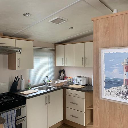 Phoenix Caravan Hire, Trecco Bay พอร์ธคอว์ล ภายนอก รูปภาพ
